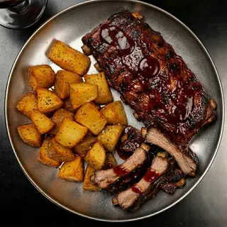 Costillas de cerdo a la brasa con salsa agridulce 