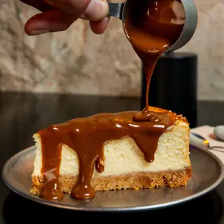 Tarta de queso con dulce de leche