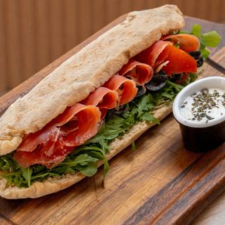 Sándwich De Jamón Serrano