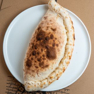 Calzone Tradicional