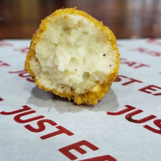 109. Pollo Y Doritos (1 Ud.)