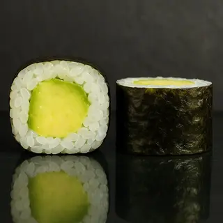 7 Maki Aguacate (8 Pzs.)
