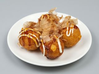 9. Takoyaki (4 Uds.)