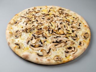 Pizza Tartufi Negra (33Cm.)