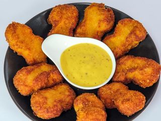 Cazón Adobado + Patatas Caseras y Ali Oli