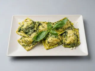 Ravioli Pesto