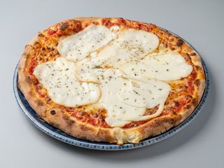 Pizza  6 formaggi 