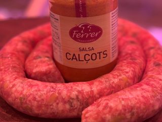 Butifarra de cerdo con calçot i salsa Romesco (Ferrer) de Regalo - 1kg