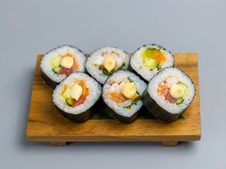 FUTOMAKI PERSONALIZADO /8 UDS