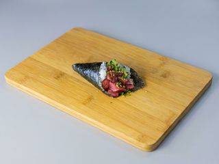 TEMAKI DE ATÚN /1 UD