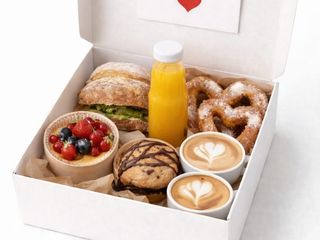 Caja desayuno Love