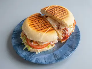 Campero pulled pork