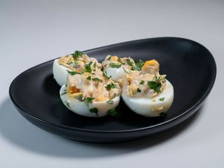 Huevos Rellenos (350 G.)