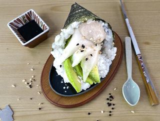 Temaki Pez Mantequilla  (1 Ud.)