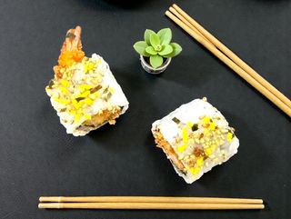 Happy Dragon Roll (8 Uds.)