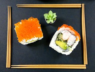 California Roll (8 Uds.)