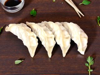 Gyozas de pollo a vapor(4 Uds.)