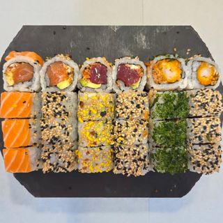 \\\\Bandeja de Amigos (24 Uds.)\\\\