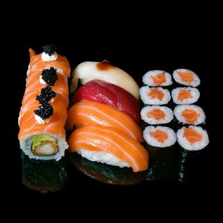 Maki y Nigiri.(16piezas)