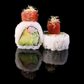 Maguro Tartar Roll.