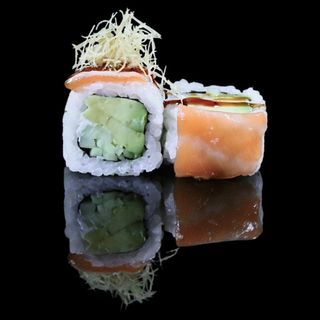 Aburi Sake Roll.