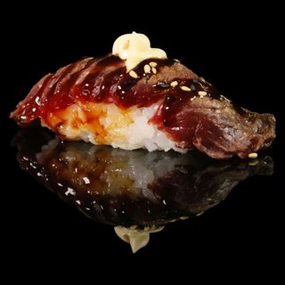 Nigiri Gyu Flambeado.