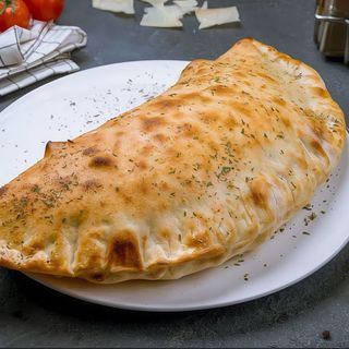 Pizza Calzone