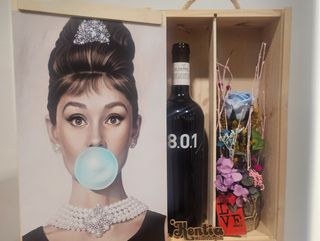 Caja de vino personalizada
