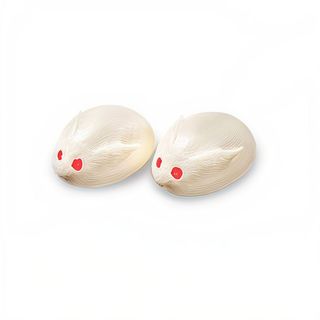 57.- Bao conejito De crema (2 Pzs.)