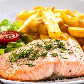 SALMON ROSADO A LA PLANCHA