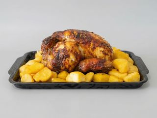 Medio Pollo Asado Con Patatas (Media Ración)