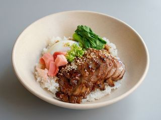 Arroz Con Cerdo A La Barbacoa Estilo Vietnamita