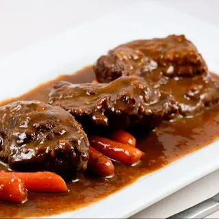 Carrilleras al Vino Tinto