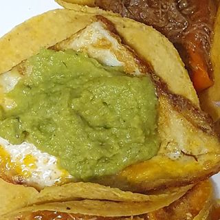 Tacos guacamole y huevo (2Uds)