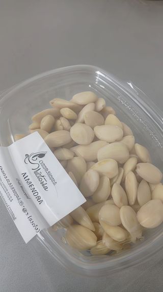 Almendra cruda natural (130g)