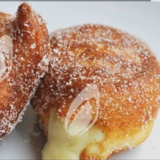 Caja de surtido Buñuelos rellenos