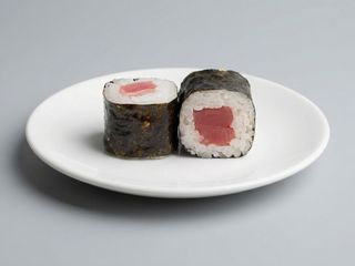 Maki De Atún (8 pzs.)