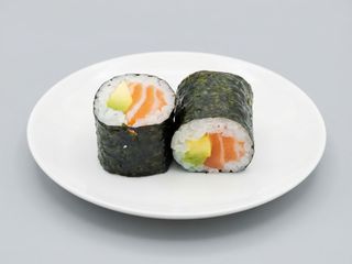 Maki De Salmón Y Aguacate (8 pzs.)