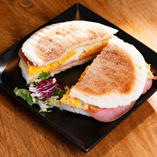 (CROQUE)Torta Rellena SIN BANDEJA