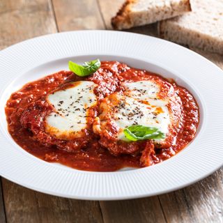 Scaloppine De Ternera Parmesana