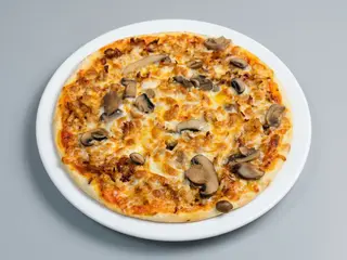 18. Pizza De Pollo Y Champi (30 Cm.)