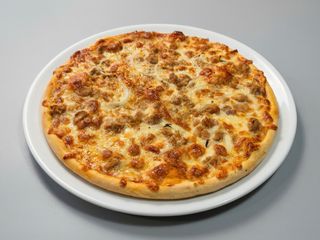 20. Pizza Mediterránea (30 Cm.)