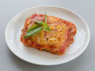 lasaña con bechamel y carne picada