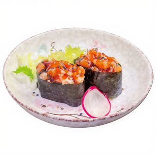 80. Gunkan Salmón (4 pzs.)