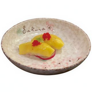 106. Nigiri De Queso Flambeado (4 pzs.)
