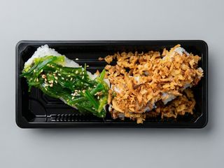 Rollos Crunchy De Pollo Y Wakame Surimi (9 Pzs.)