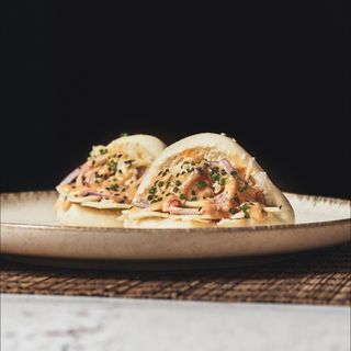 35. Bao De Pollo Parmesano (2 Uds.)