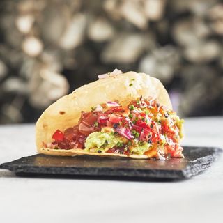 Taco de tartar de atún rojo 2 Uds