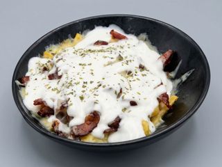 Patatas Gratinadas Bacon Con Salsa Yogur