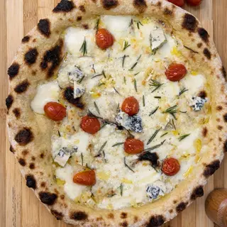 Quattro Formaggi Enzos